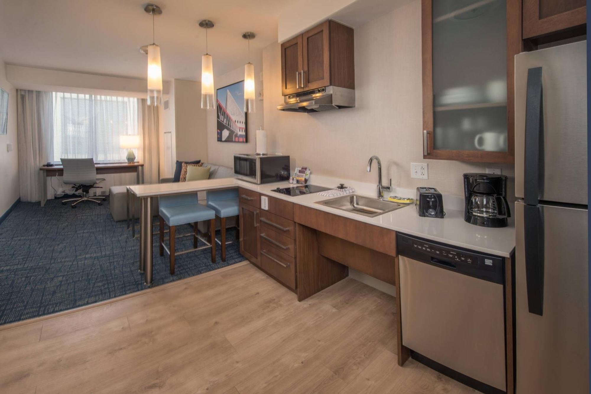 Hotel By Marriott At The Johns Hopkins Medical Campus Baltimore