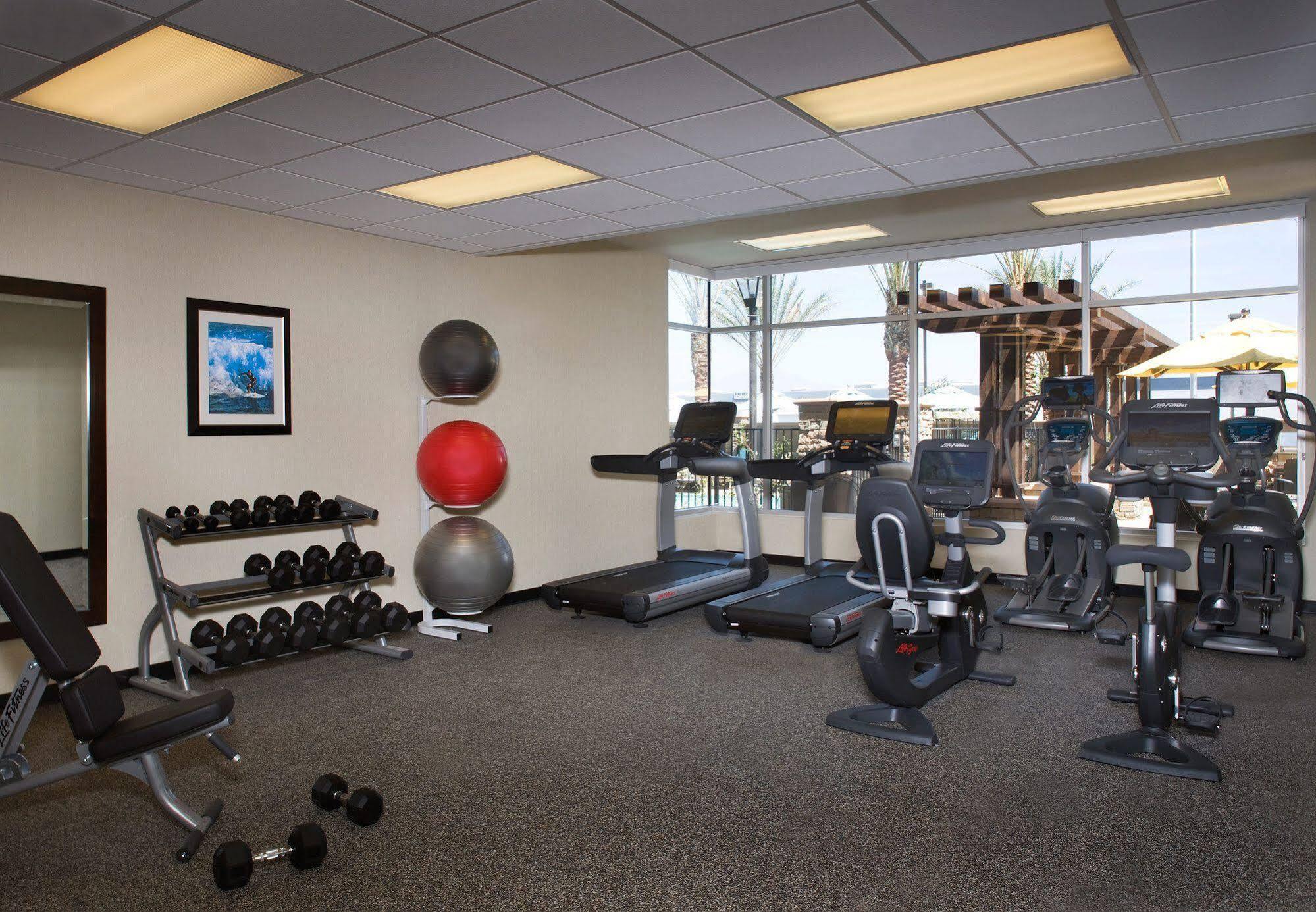 By Marriott At The Johns Hopkins Medical Campus 3*